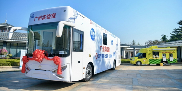 基層疫情_(kāi)副本600.jpg