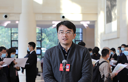 省政協(xié)委員，中國作協(xié)全委會(huì )委員、廣東省作協(xié)副主席林俊敏：大力培育文化新業(yè)態(tài)