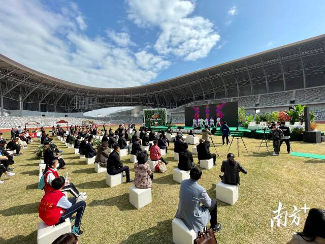 汕頭亞青會(huì )開(kāi)閉幕式主創(chuàng  )團隊正式亮相